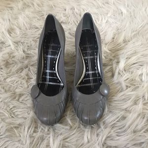 BCBG grey leather heels!